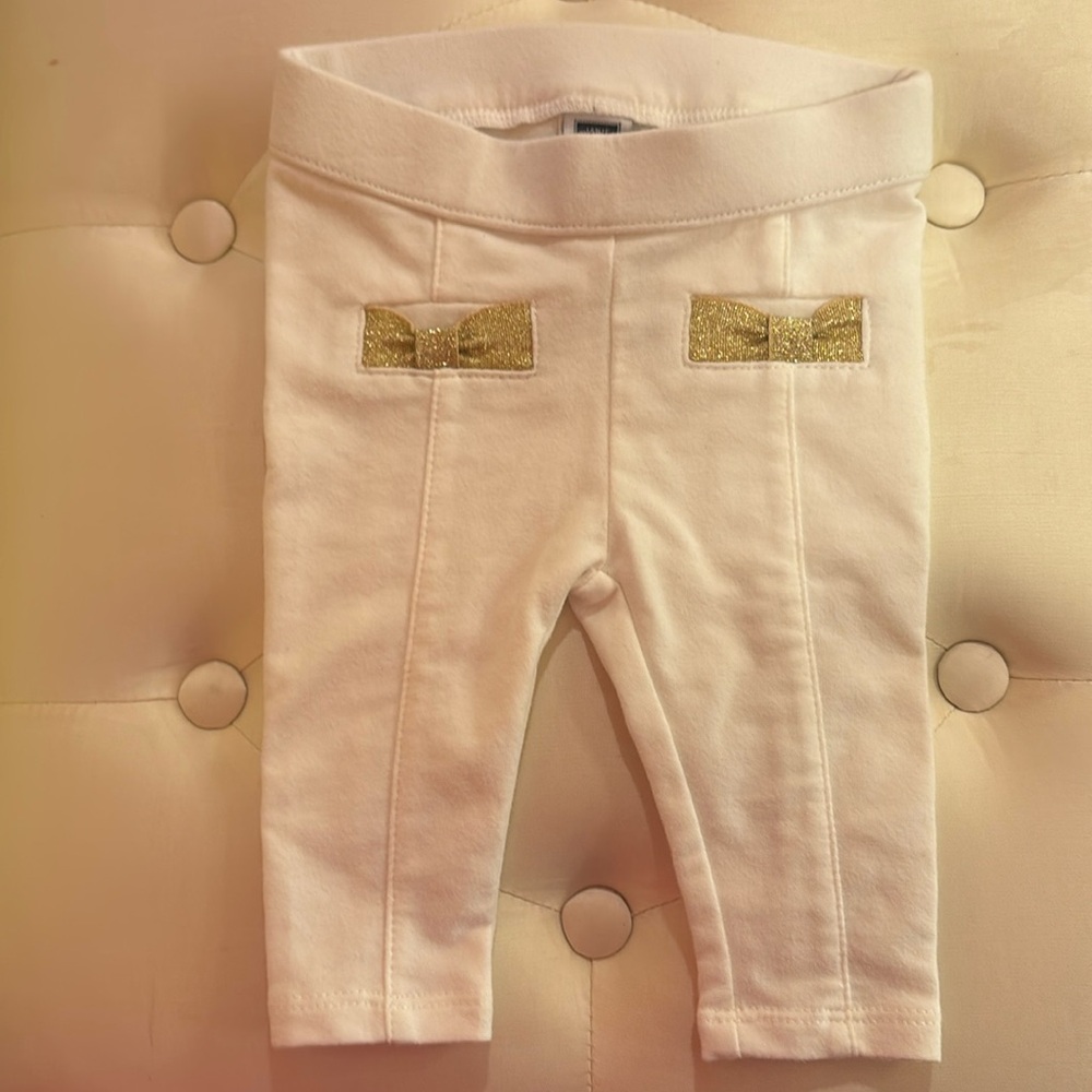 Janie and jack cream pants with gold bows size 0-3 months
